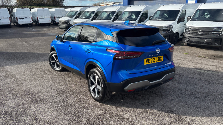 Nissan Qashqai 1.3 DiG-T MH N-Connecta 5dr Petrol Hatchback